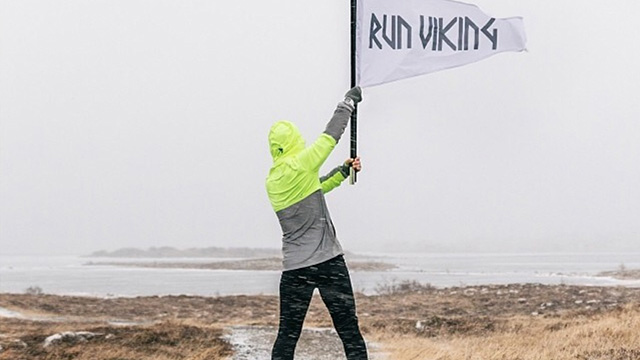 Runviking Small Holdingflag